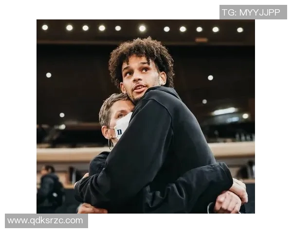 以镜头回顾独行侠感人瞬间全队温情画面令人泪目