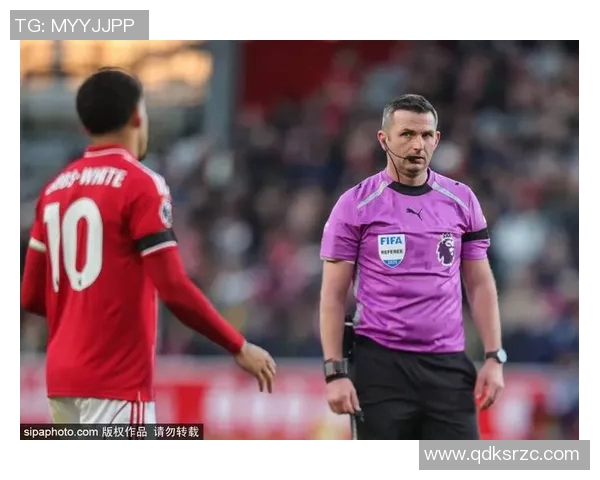 VAR判罚争议盘点：本赛季最具争议的五大判罚