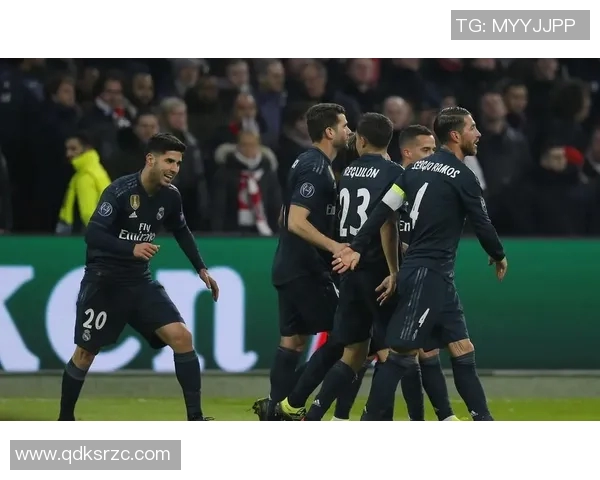 官方公告：欧冠被罚+停赛！